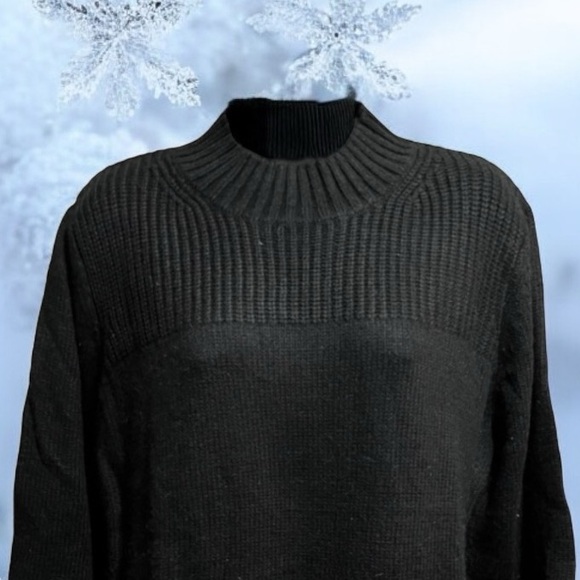 NWT Ricki’s Ladies Size XXL Black Acrylic/Angora Crewneck Sweater - Picture 4 of 15